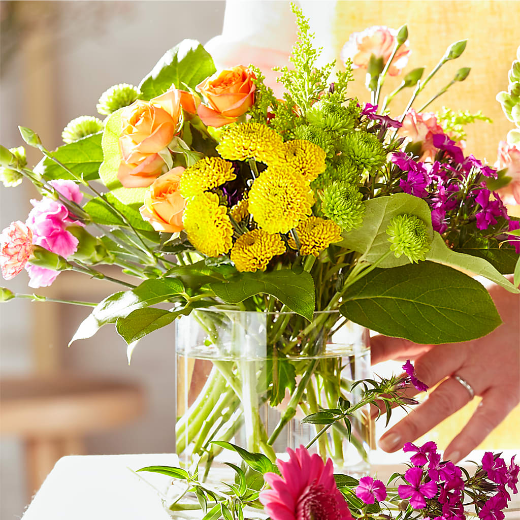 Bold & Bright – A Florist Original – Kennewick Flower Shop Inc, Kennewick WA