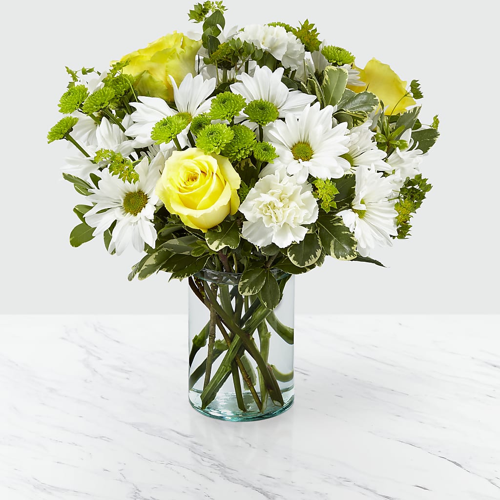 Happy Day Bouquet – Kennewick Flower Shop Inc, Kennewick WA