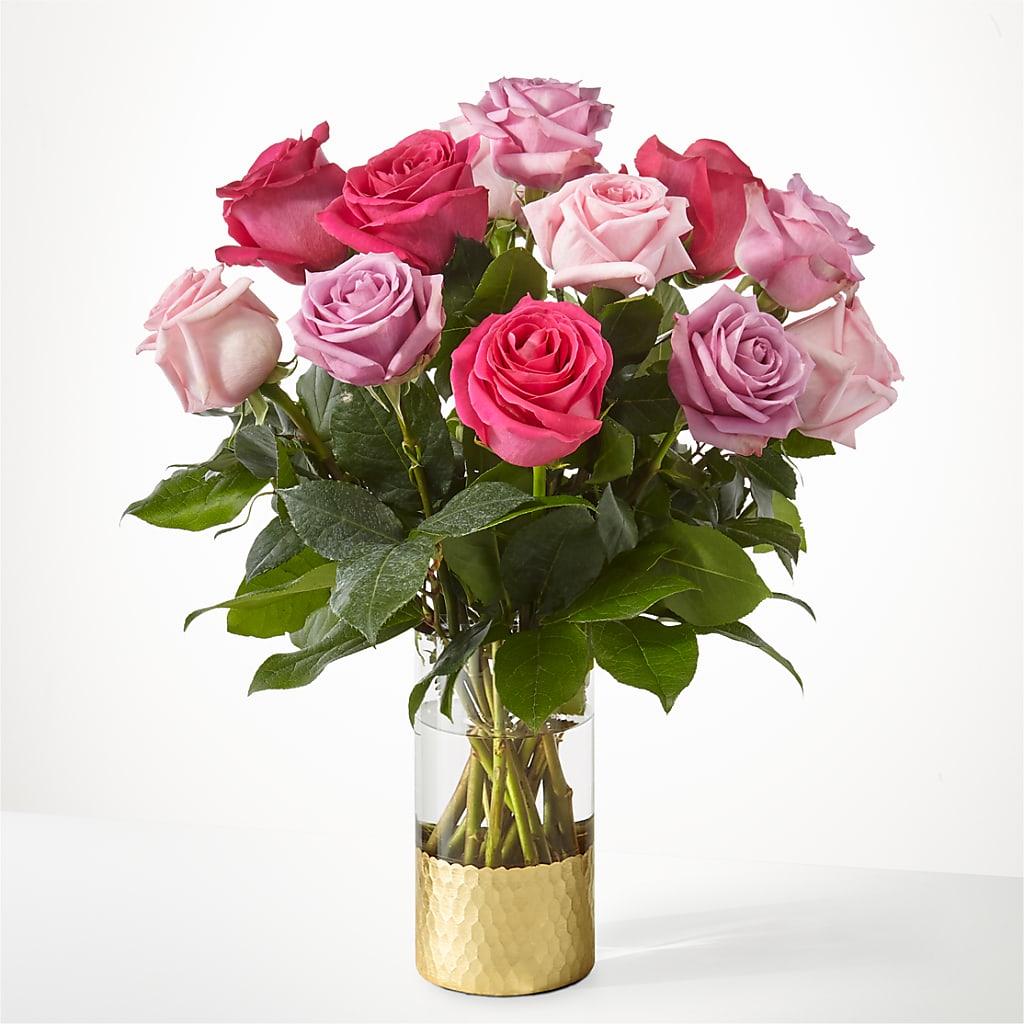 Pure Beauty Mixed Roses – Kennewick Flower Shop Inc, Kennewick WA