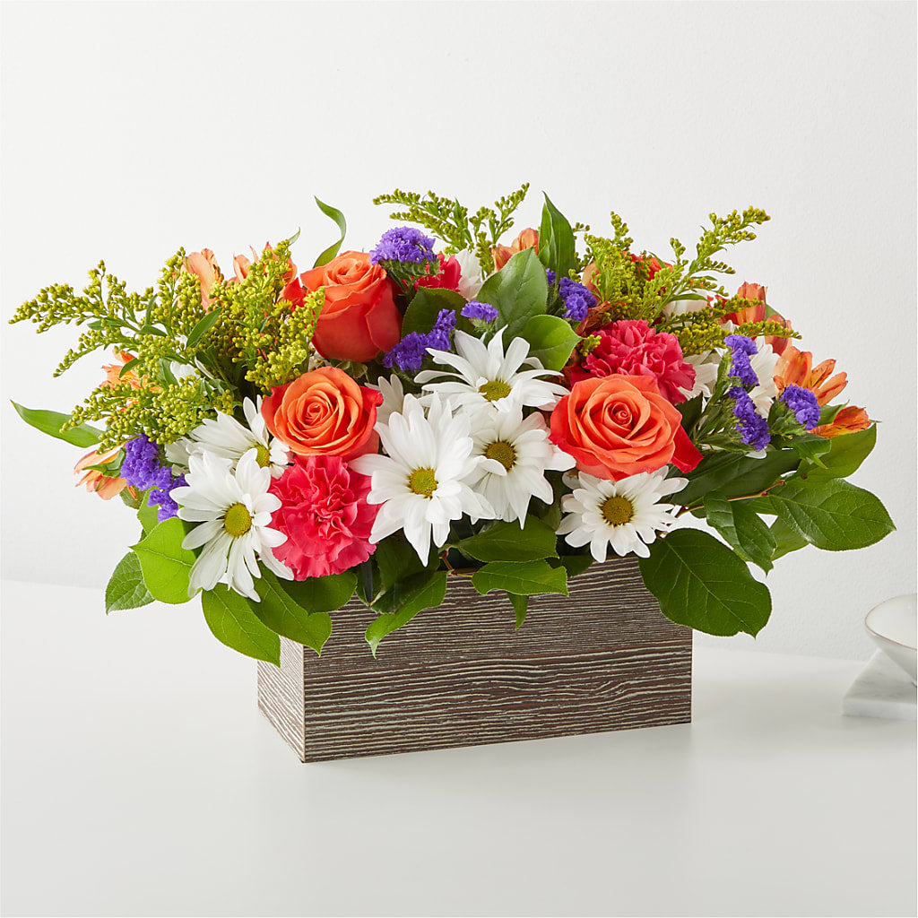 Oopsie Daisy Box Bouquet – Kennewick Flower Shop Inc, Kennewick WA
