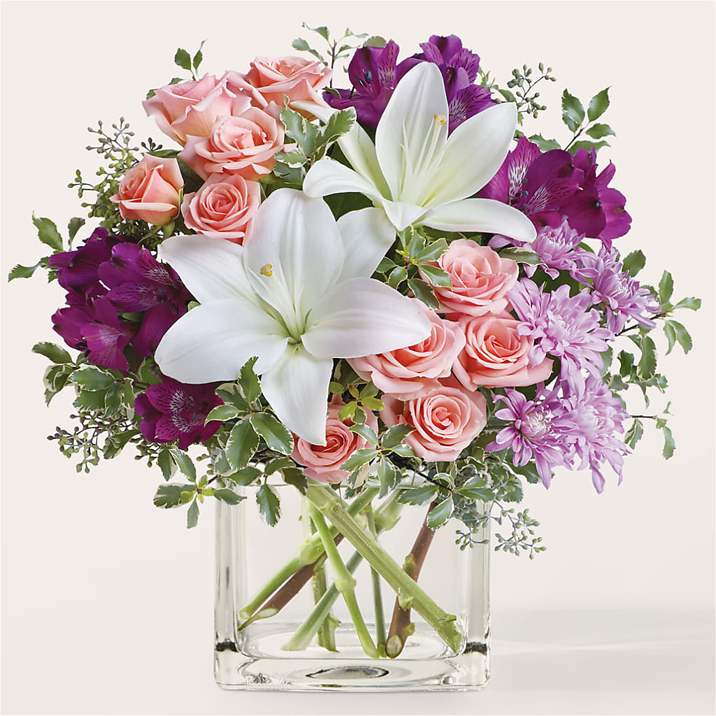 Mani Pedi Bouquet – Kennewick Flower Shop Inc, Kennewick WA