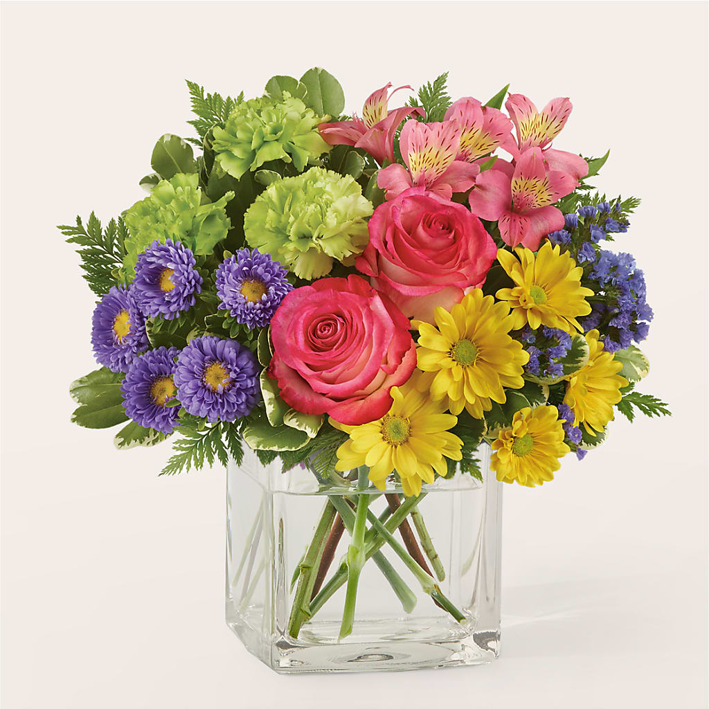 Candy Jar Bouquet – Kennewick Flower Shop Inc, Kennewick WA