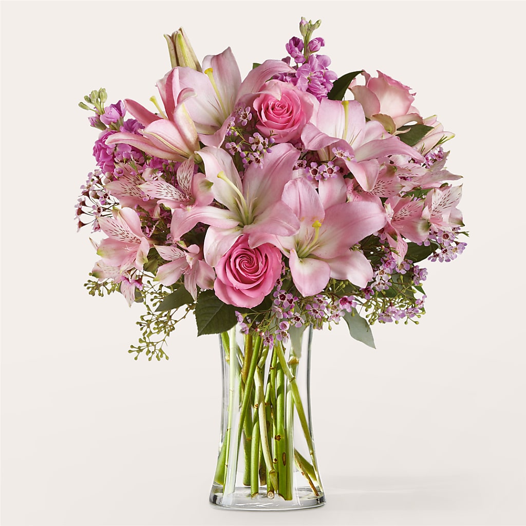 Gentle Gesture Bouquet – Kennewick Flower Shop Inc, Kennewick WA