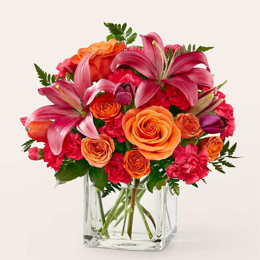 Lucky Lily Bouquet – Kennewick Flower Shop Inc, Kennewick WA