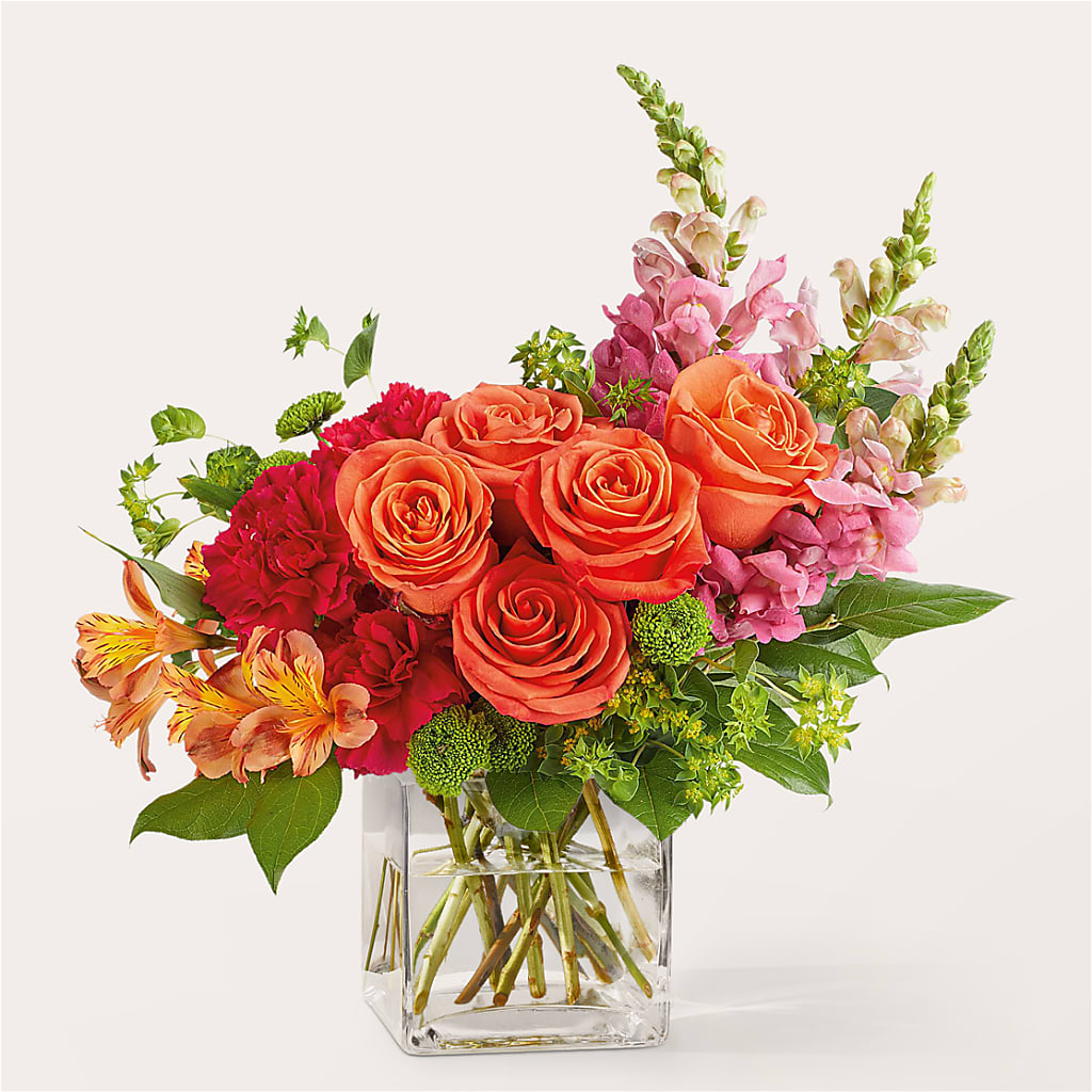 Cosmopolitan Bouquet – Kennewick Flower Shop Inc, Kennewick WA