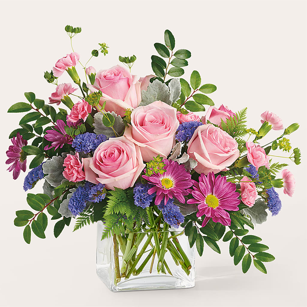 Starlet Bouquet – Kennewick Flower Shop Inc, Kennewick WA