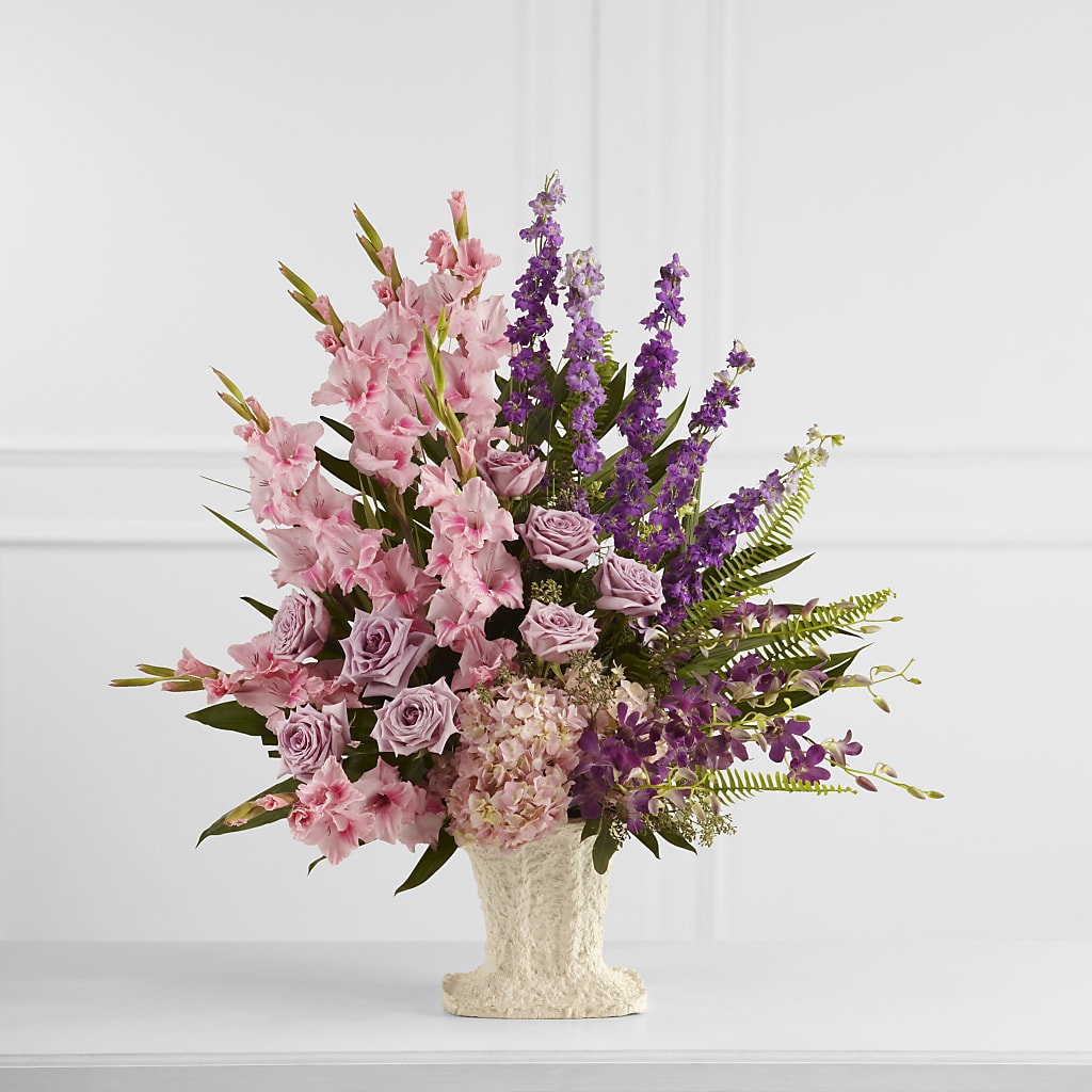 Flowing Garden Arrangement – Kennewick Flower Shop Inc, Kennewick WA