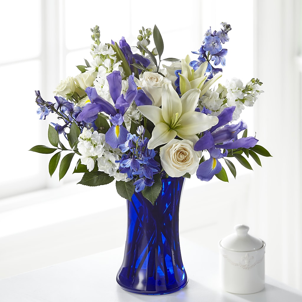 Calming Comfort Bouquet – Kennewick Flower Shop Inc, Kennewick WA