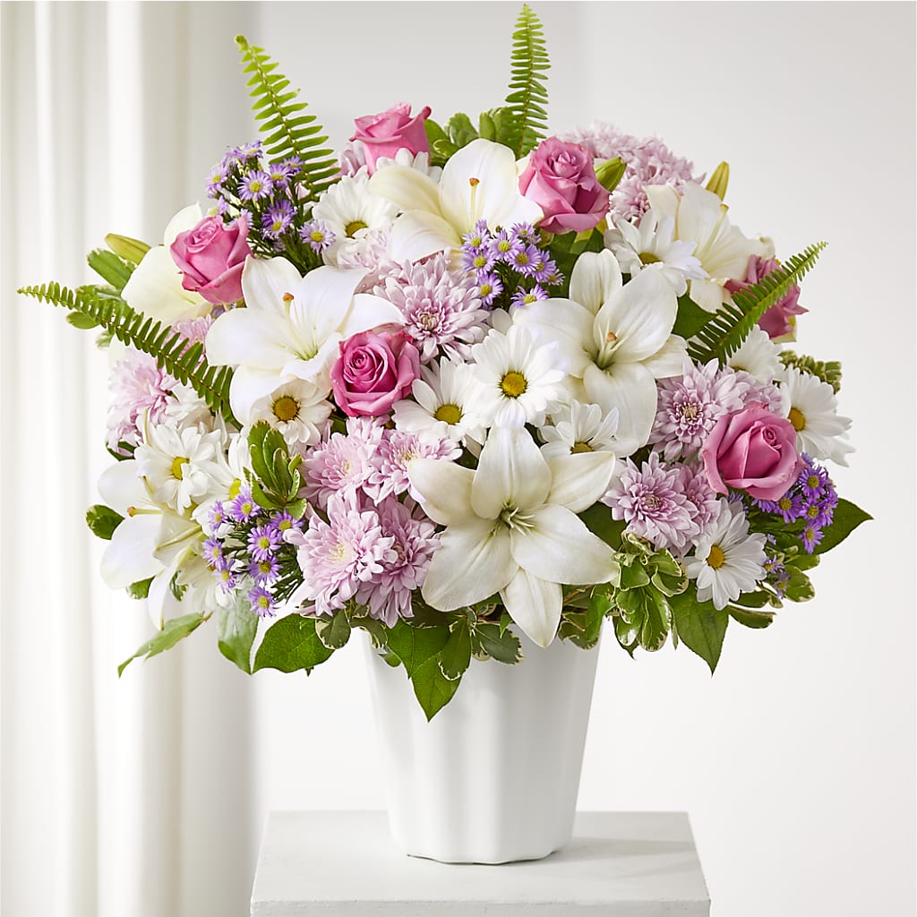 Warmest Thoughts Tabletop Basket – Kennewick Flower Shop Inc, Kennewick WA