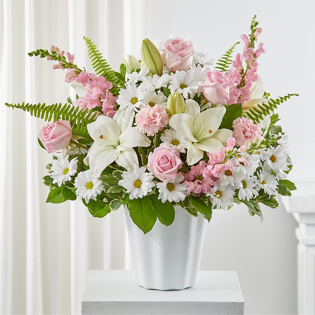 Soft Touch Tabletop Basket – Kennewick Flower Shop Inc, Kennewick WA