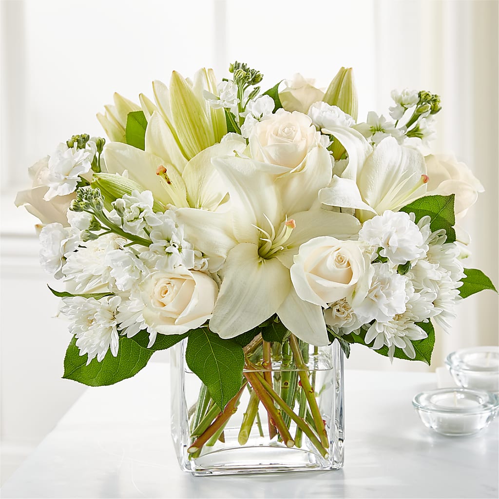 Gentle Breeze Bouquet – Kennewick Flower Shop Inc, Kennewick WA
