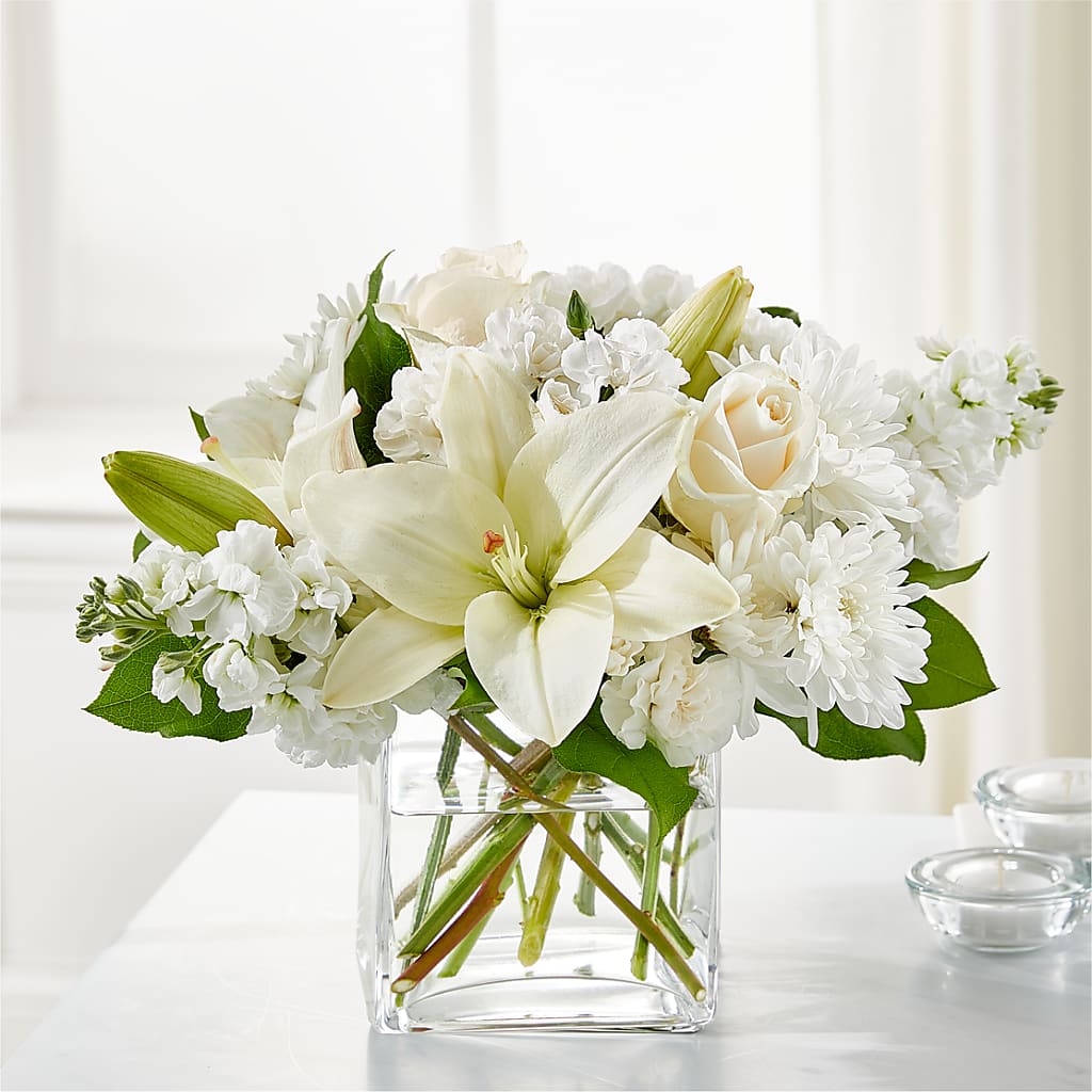 Gentle Breeze Bouquet – Kennewick Flower Shop Inc, Kennewick WA