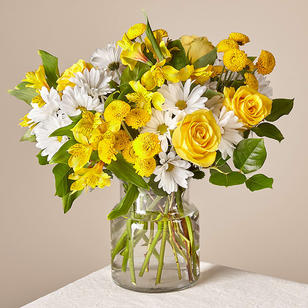 Sunny Sentiments Bouquet – Kennewick Flower Shop Inc, Kennewick WA