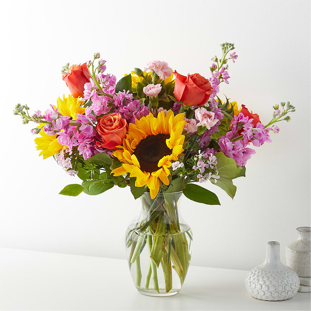 Yellow Brick Road Bouquet – Kennewick Flower Shop Inc, Kennewick WA