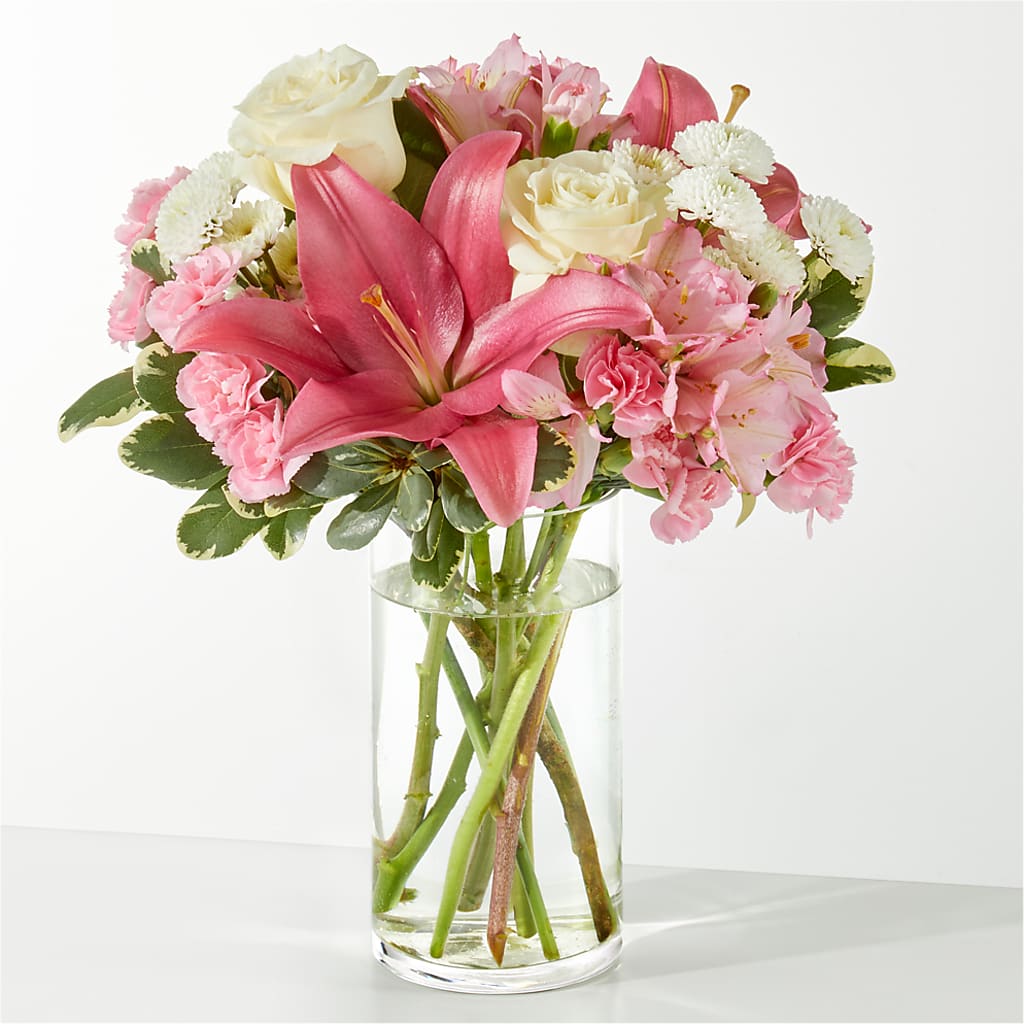Piece of Cake Bouquet – Kennewick Flower Shop Inc, Kennewick WA