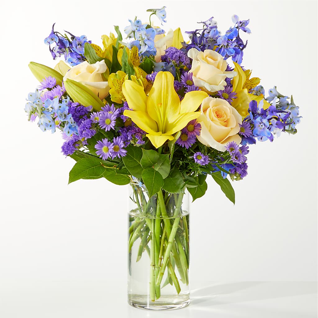 Limoncello Bouquet – Kennewick Flower Shop Inc, Kennewick WA