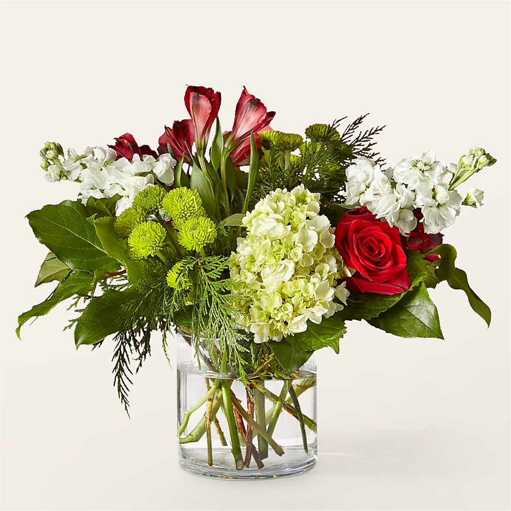 Tree Shopping Bouquet – Kennewick Flower Shop Inc, Kennewick WA