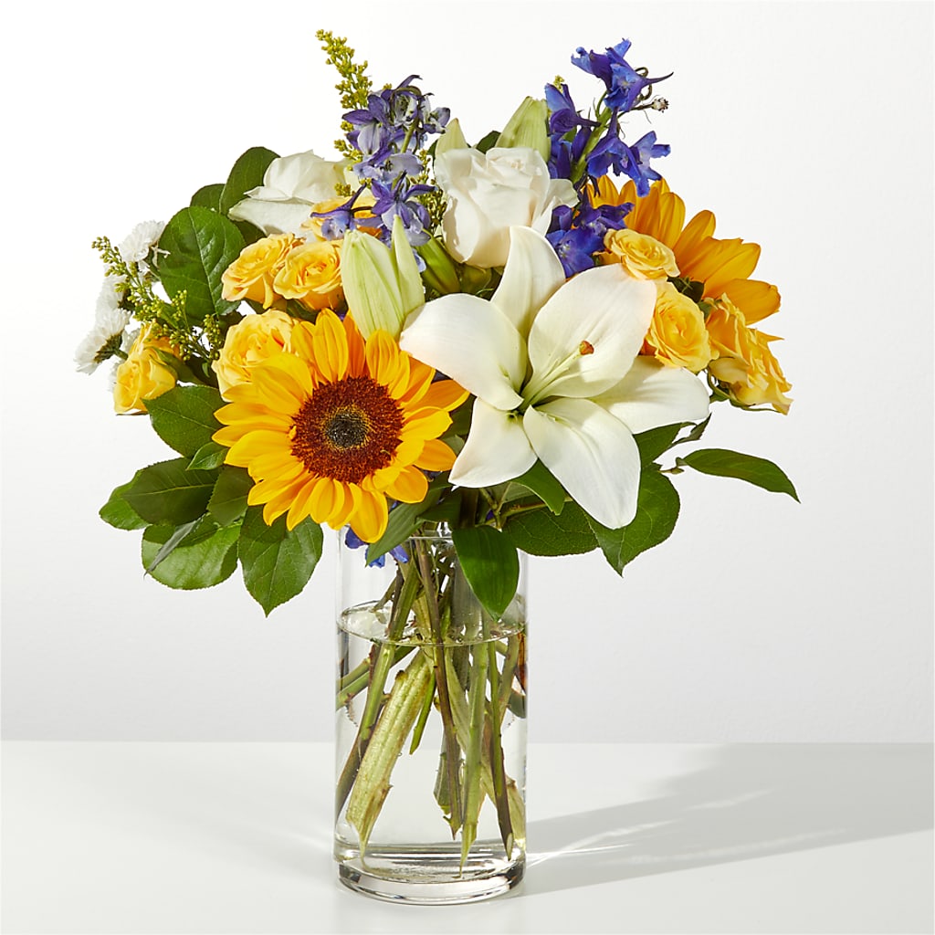 Wonderfully Sunny Bouquet – Kennewick Flower Shop Inc, Kennewick WA