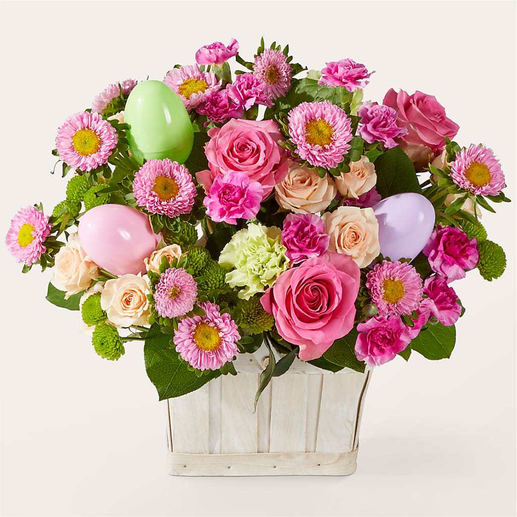 Get Eggcited Basket – Kennewick Flower Shop Inc, Kennewick WA