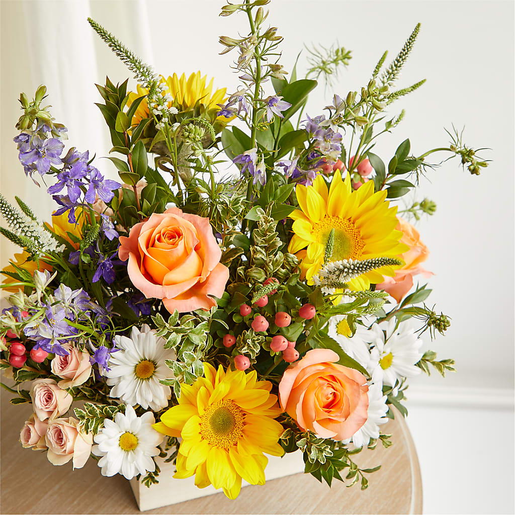 The Good Life Bouquet –  Kennewick Flower Shop Inc, Kennewick WA