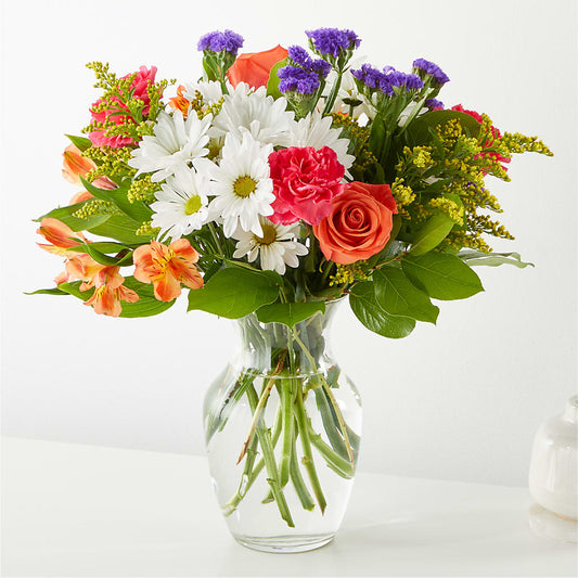 Oopsie Daisy Bouquet –  Kennewick Flower Shop Inc, Kennewick WA