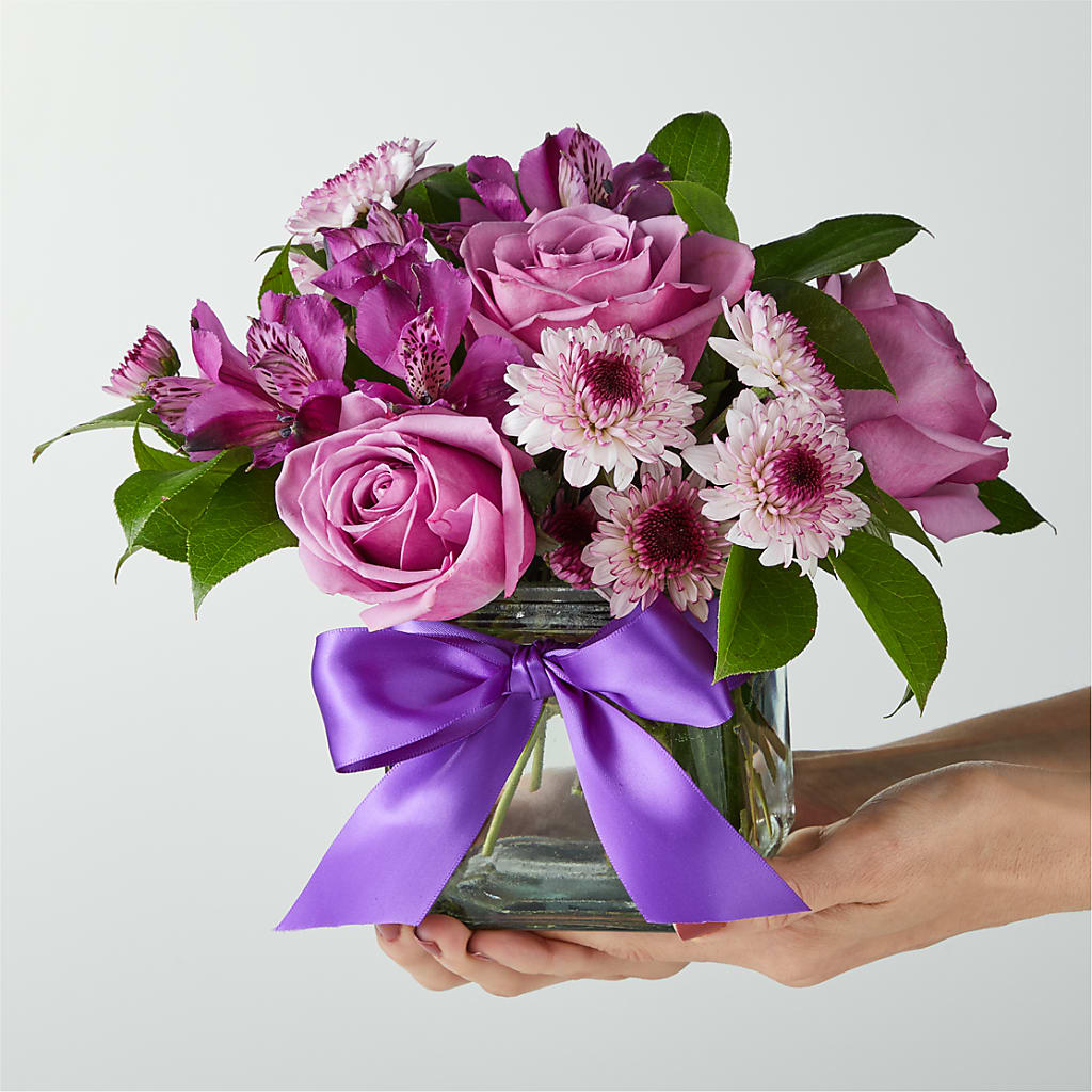 Sugarplum Bouquet –  Kennewick Flower Shop Inc, Kennewick WA
