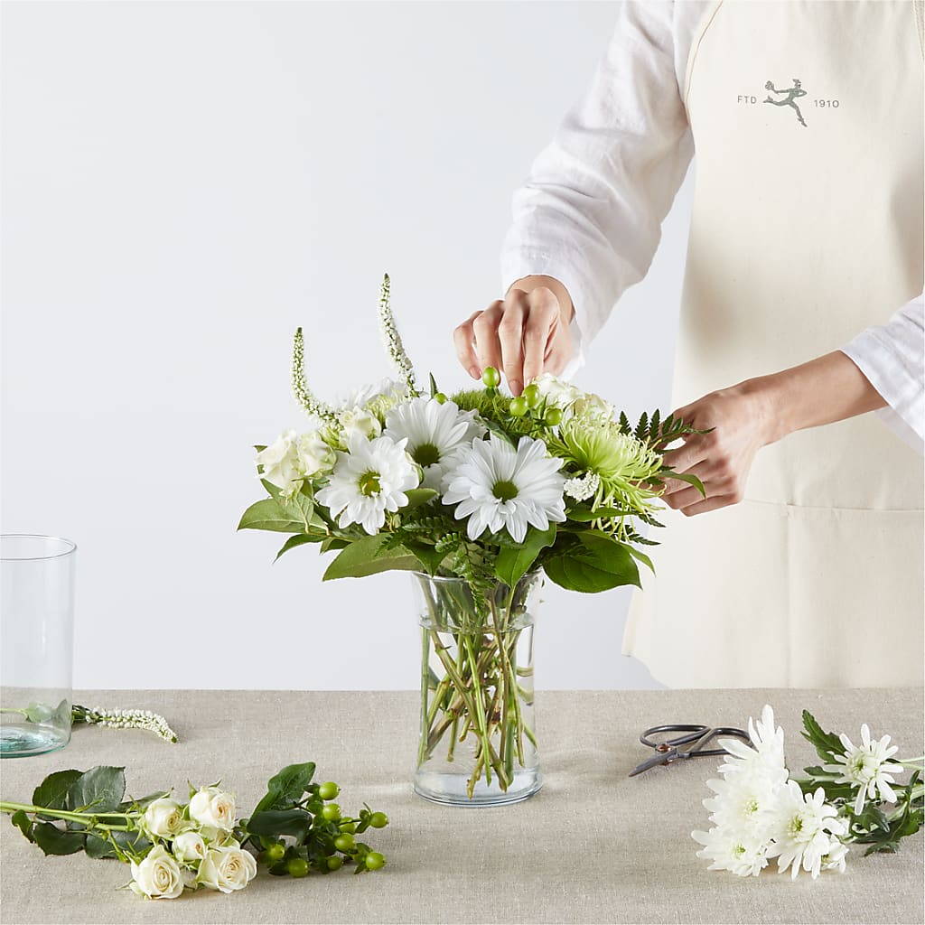 Irish Garden - A Florist Original –  Kennewick Flower Shop Inc, Kennewick WA