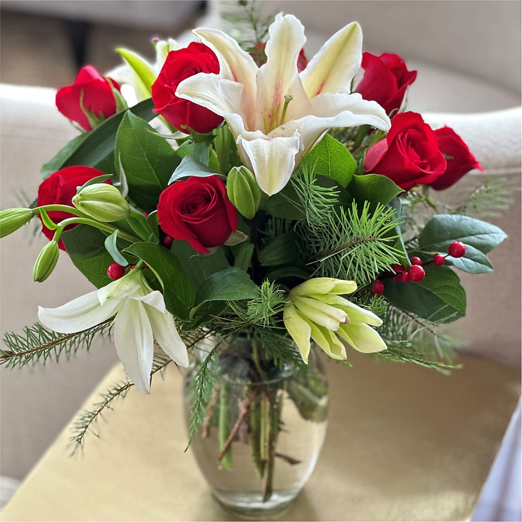 Sparkling Snowflakes Bouquet –  Kennewick Flower Shop Inc, Kennewick WA