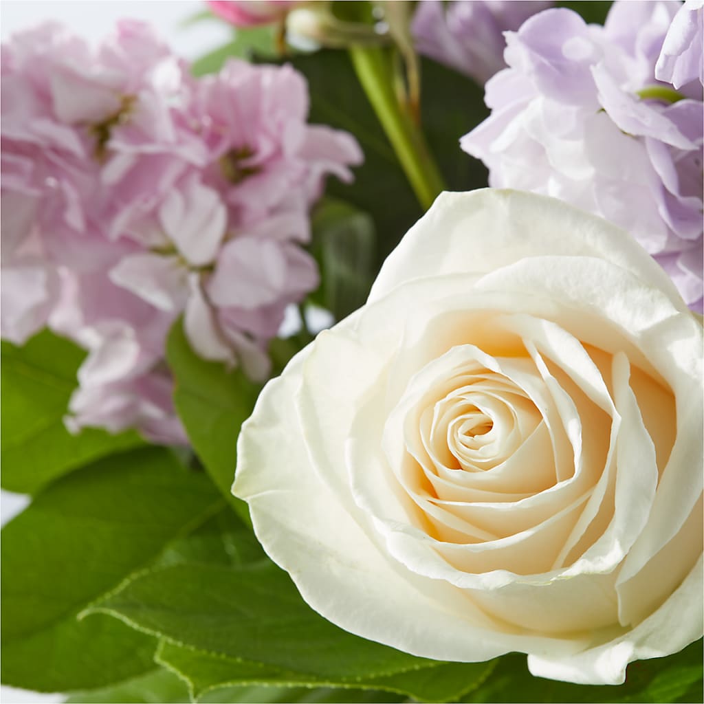 Springtime Spritz Bouquet –  Kennewick Flower Shop Inc, Kennewick WA
