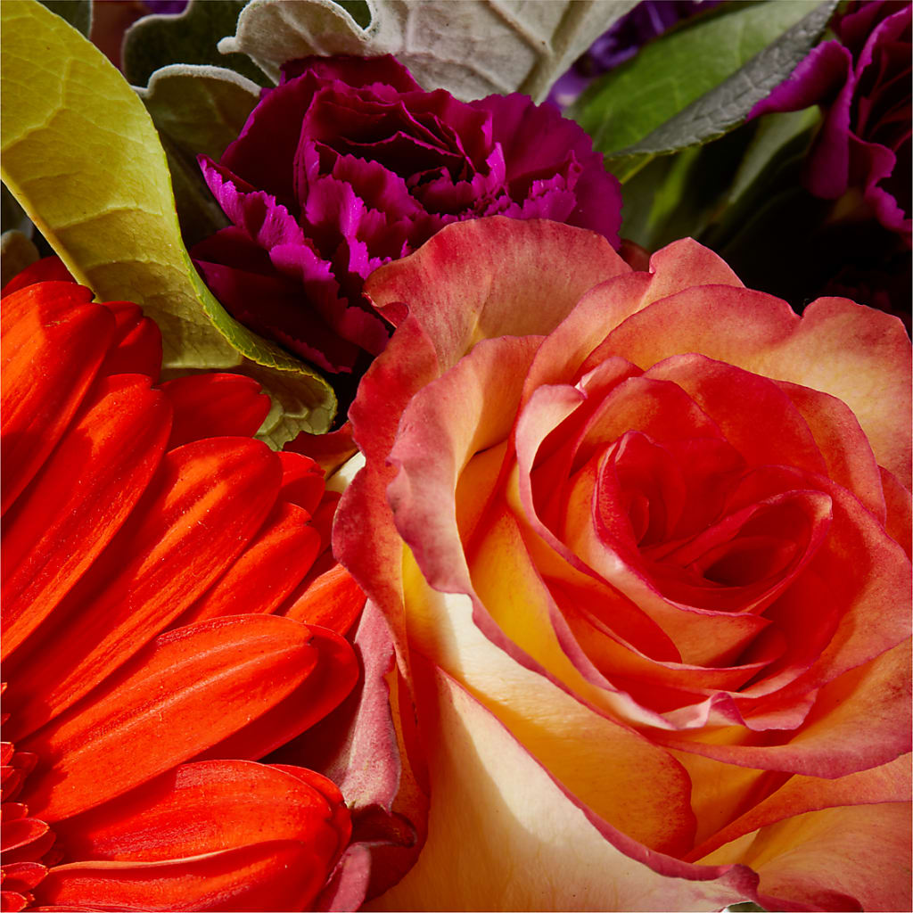 Sangria Bouquet –  Kennewick Flower Shop Inc, Kennewick WA