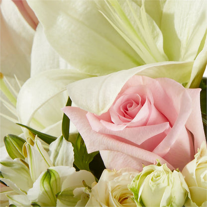 Kindhearted Bouquet –  Kennewick Flower Shop Inc, Kennewick WA