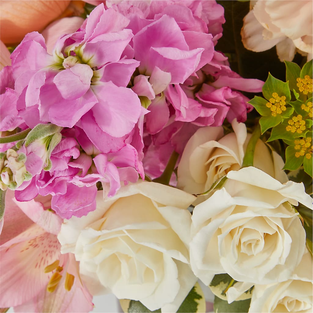 Paradise Bouquet –  Kennewick Flower Shop Inc, Kennewick WA