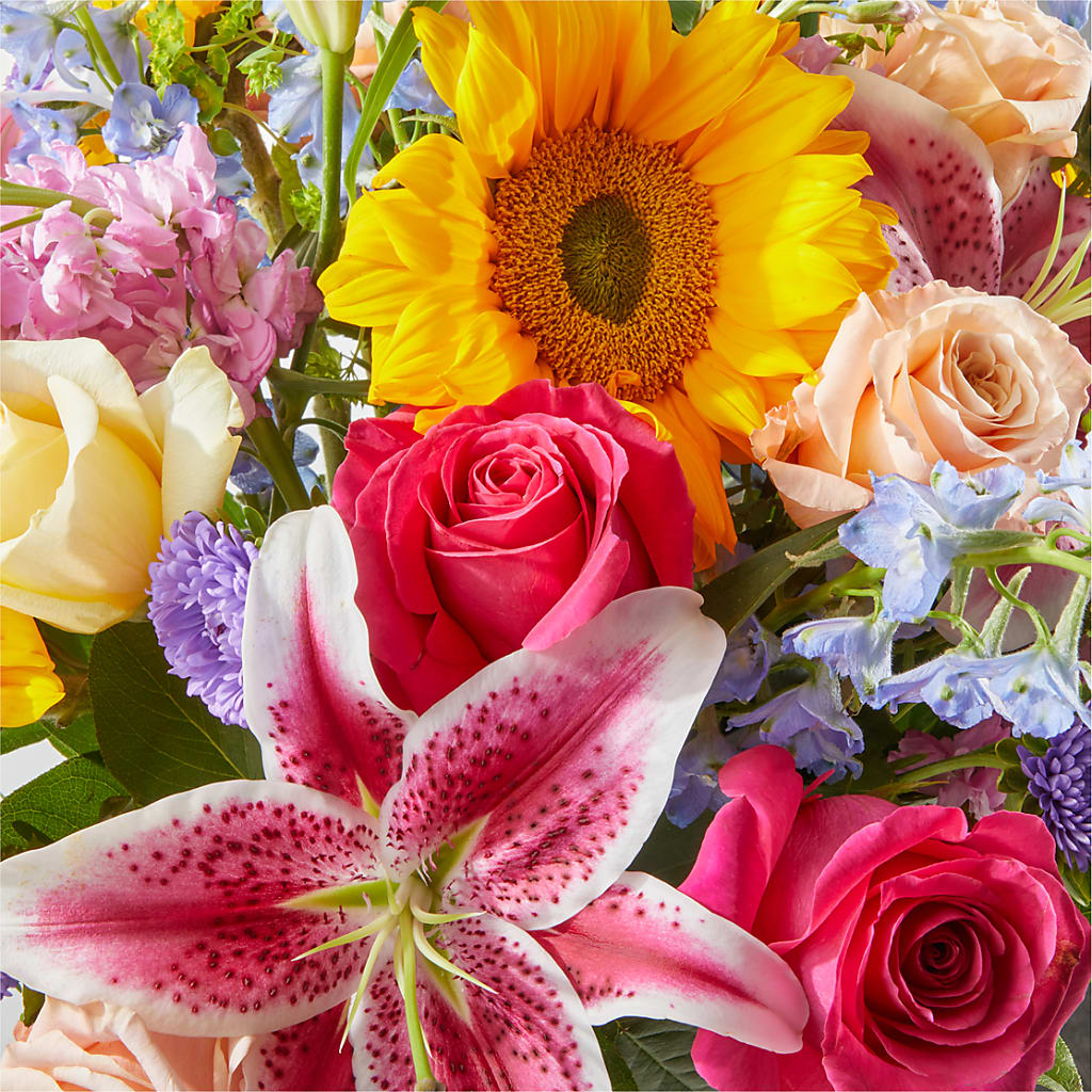 Dreamy Meadows Bouquet –  Kennewick Flower Shop Inc, Kennewick WA