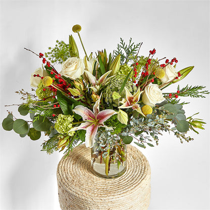 Berry & Bright Bouquet –  Kennewick Flower Shop Inc, Kennewick WA