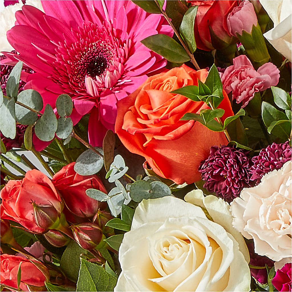 Smell the Roses Bouquet –  Kennewick Flower Shop Inc, Kennewick WA