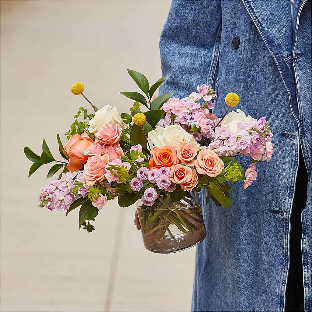 French Market Bouquet –  Kennewick Flower Shop Inc, Kennewick WA