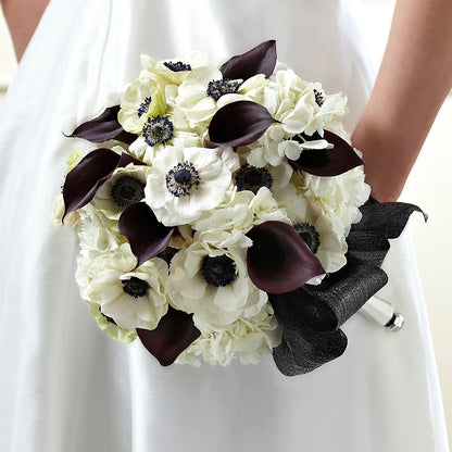 To Have and To Hold Bouquet –  Kennewick Flower Shop Inc, Kennewick WA