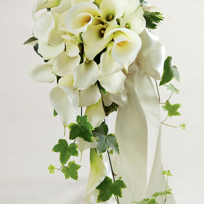 White Chapel Bouquet –  Kennewick Flower Shop Inc, Kennewick WA