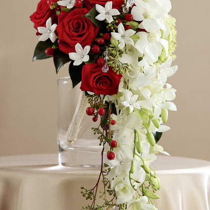 Here Comes the Bride Bouquet –  Kennewick Flower Shop Inc, Kennewick WA